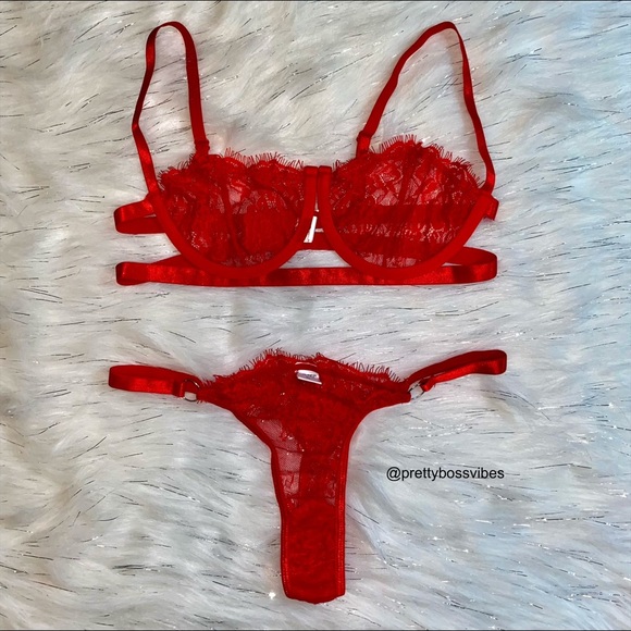 Red Passion Lingerie Set - Picture 5 of 6